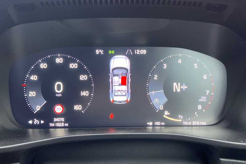 Used Volvo XC40 2021 for sale - 77018493: Photo 20