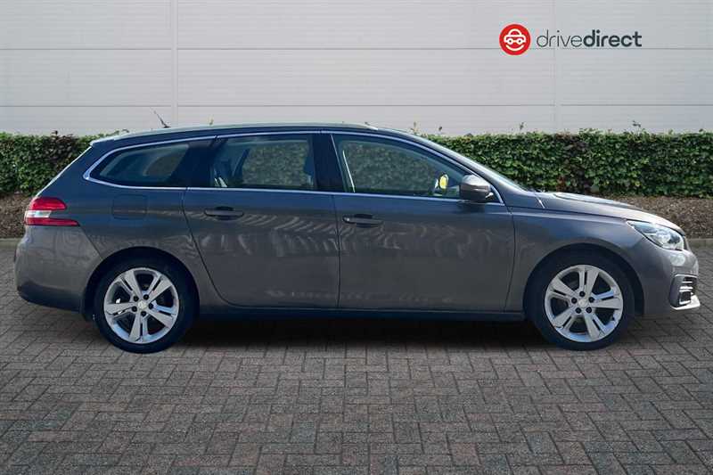 Used Peugeot 308 2018 for sale - 76929756: Photo 2