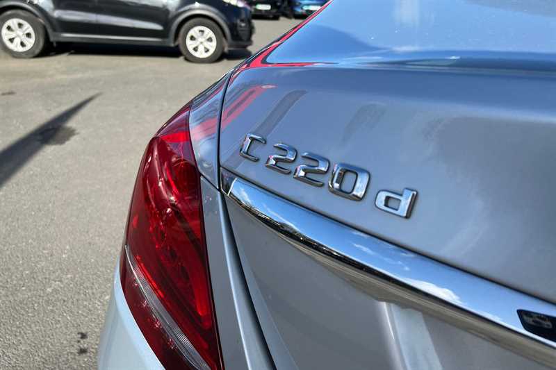 Used Mercedes-Benz C Class 2016 for sale - 77863677: Photo 30