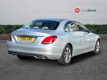 Used Mercedes-Benz C Class 2016 for sale - 77863677: Photo