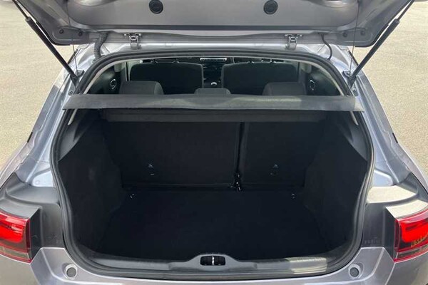 Used Citroen C4 Cactus 2019 for sale - 75711079: Photo 25