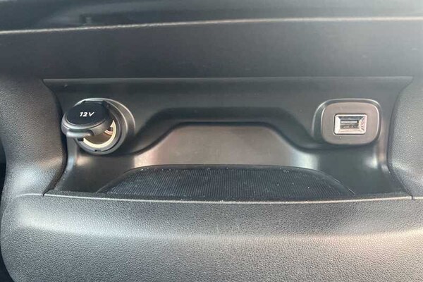 Used Citroen C4 Cactus 2019 for sale - 75711079: Photo 42
