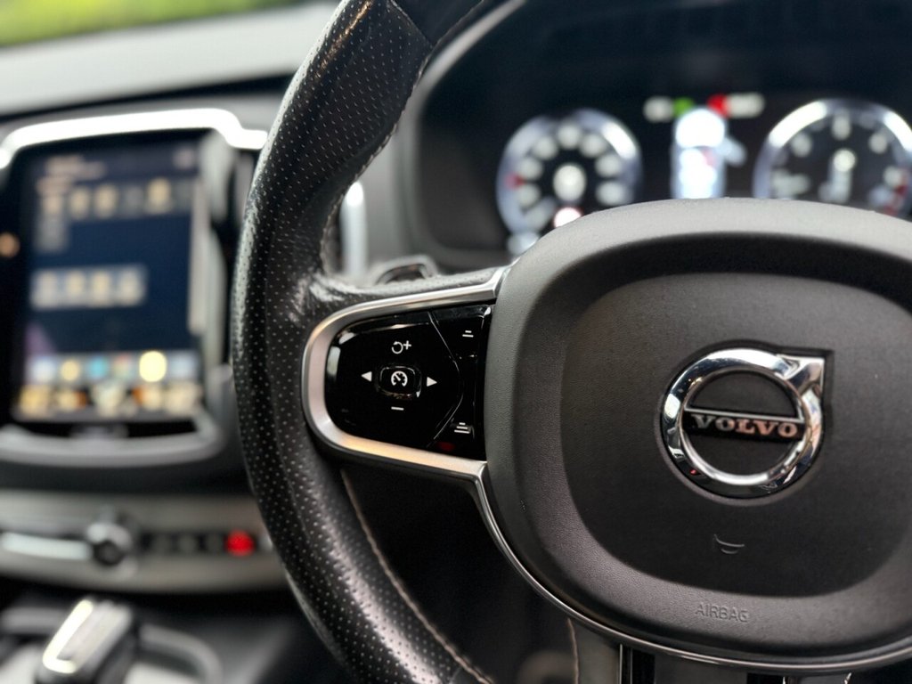 Used Volvo XC90 2017 for sale - 76973872: Photo 21