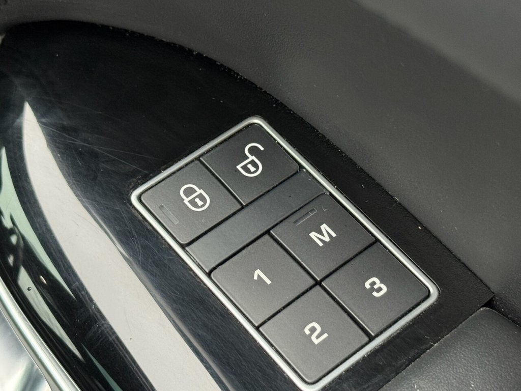 Used Land Rover Range Rover 2017 for sale - 77463869: Photo 32