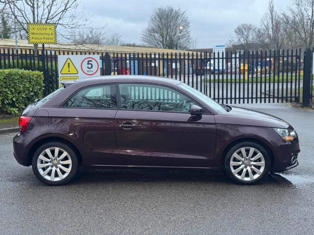 Used Audi A1 2014 for sale - 77685305: Photo 2