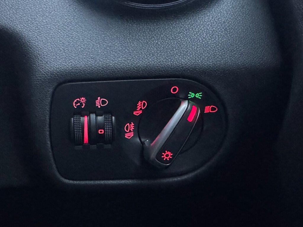 Used Audi A1 2014 for sale - 77685305: Photo 21