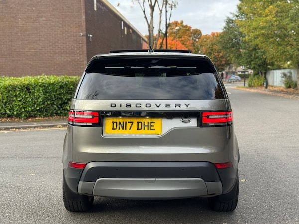 Used Land Rover Discovery 2017 for sale - 76210809: Photo 6