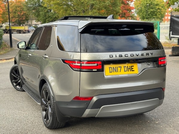 Used Land Rover Discovery 2017 for sale - 76210809: Photo 7