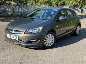 Used Vauxhall Astra 2013 for sale - 79233620: Photo