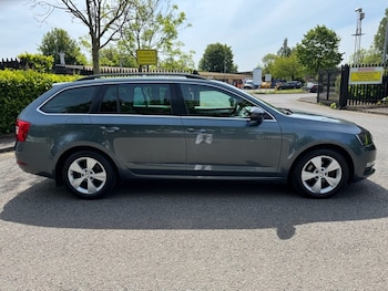 Used Skoda Octavia 2018 for sale - 78530232: Photo