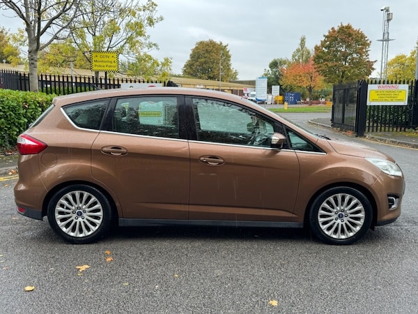 Used Ford C-Max 2014 for sale - 76317165: Photo 2