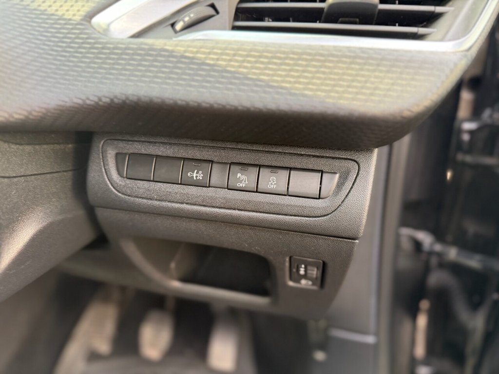 Used Peugeot 208 2016 for sale - 76686496: Photo 14