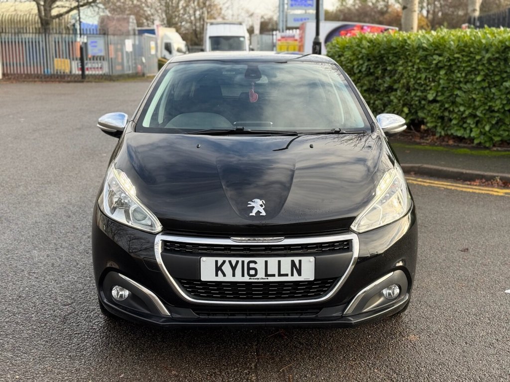 Used Peugeot 208 2016 for sale - 76686496: Photo 2