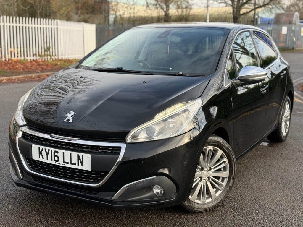 Used Peugeot 208 2016 for sale - 76686496: Photo 3