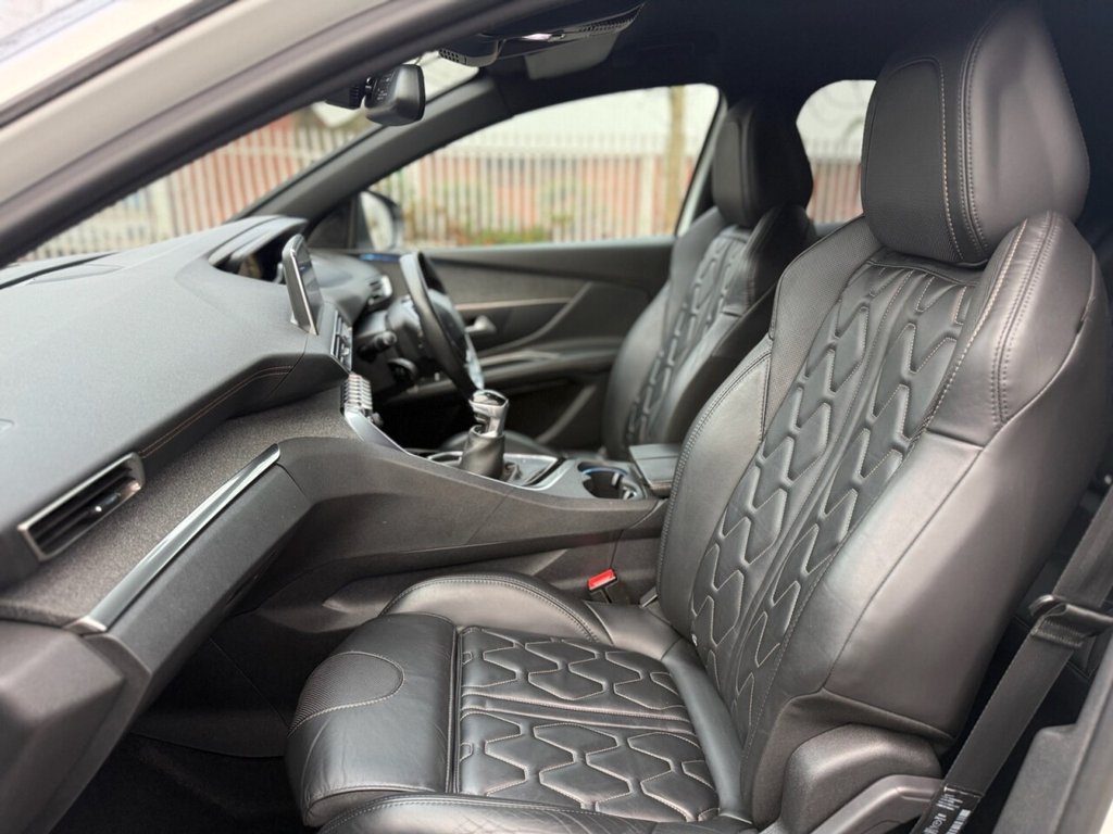 Used Peugeot 3008 2017 for sale - 77014555: Photo 14