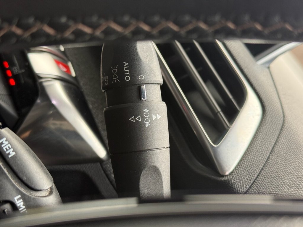 Used Peugeot 3008 2017 for sale - 77014555: Photo 27