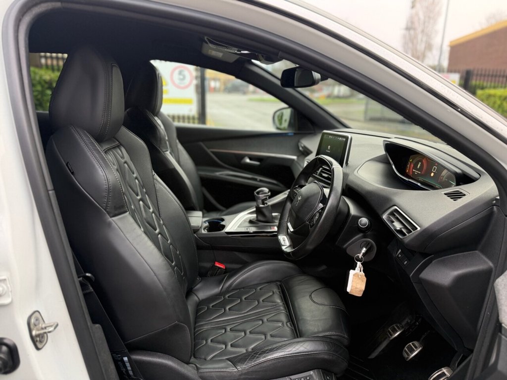 Used Peugeot 3008 2017 for sale - 77014555: Photo 9