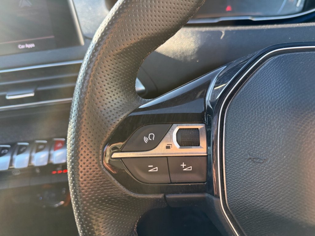 Used Peugeot 3008 2018 for sale - 76758642: Photo 25