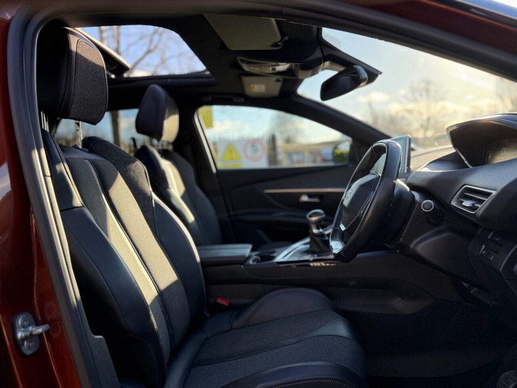 Used Peugeot 3008 2018 for sale - 76758642: Photo 9