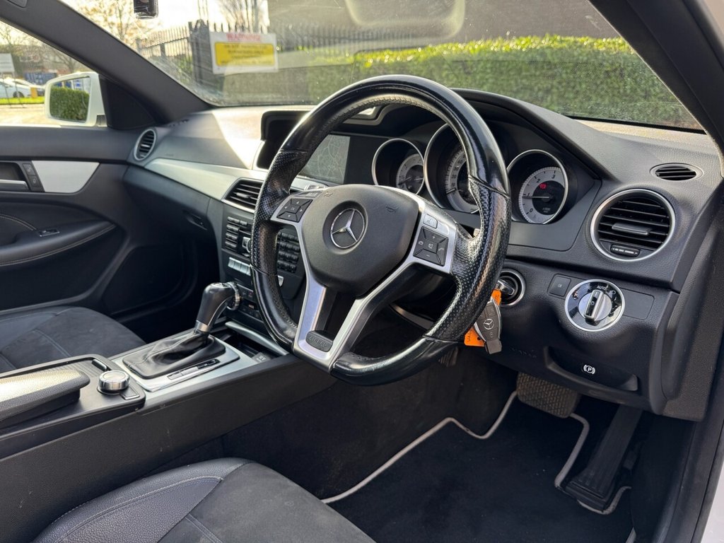 Used Mercedes-Benz C Class 2014 for sale - 76570198: Photo 10