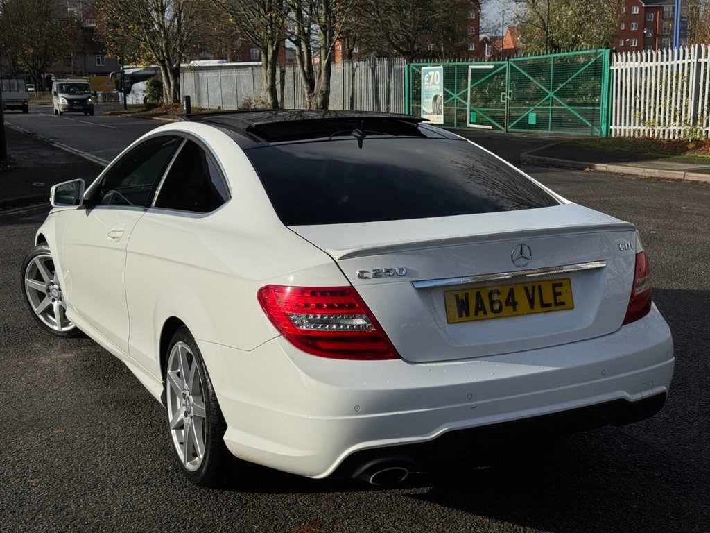 Used Mercedes-Benz C Class 2014 for sale - 76570198: Photo 5