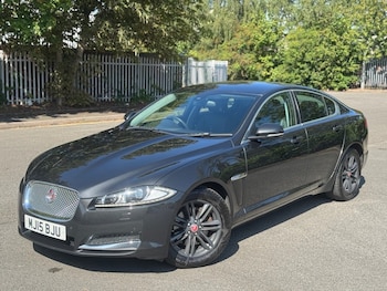 Used Jaguar XF 2015 for sale - 75533854: Photo