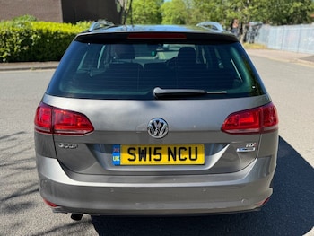 Used Volkswagen Golf 2015 for sale - 78463500: Photo