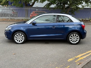 Used Audi A1 2011 for sale - 79288274: Photo