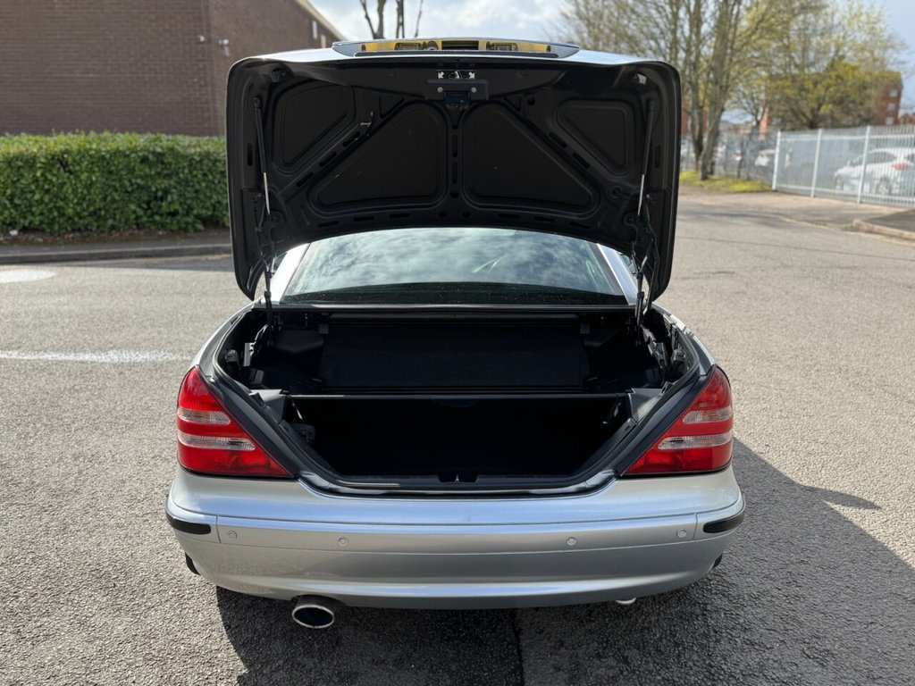 Used Mercedes-Benz SLK 2002 for sale - 78061848: Photo 32