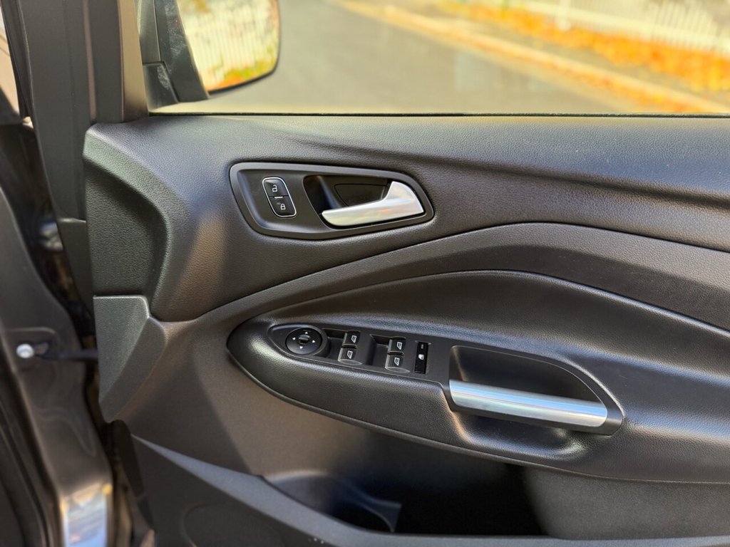 Used Ford Kuga 2017 for sale - 76380094: Photo 12