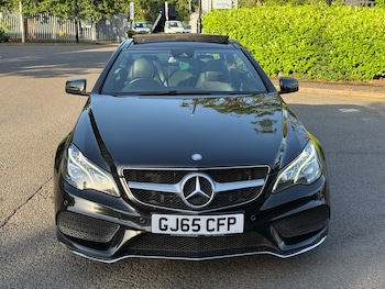 Used Mercedes-Benz E Class 2015 for sale - 78990297: Photo