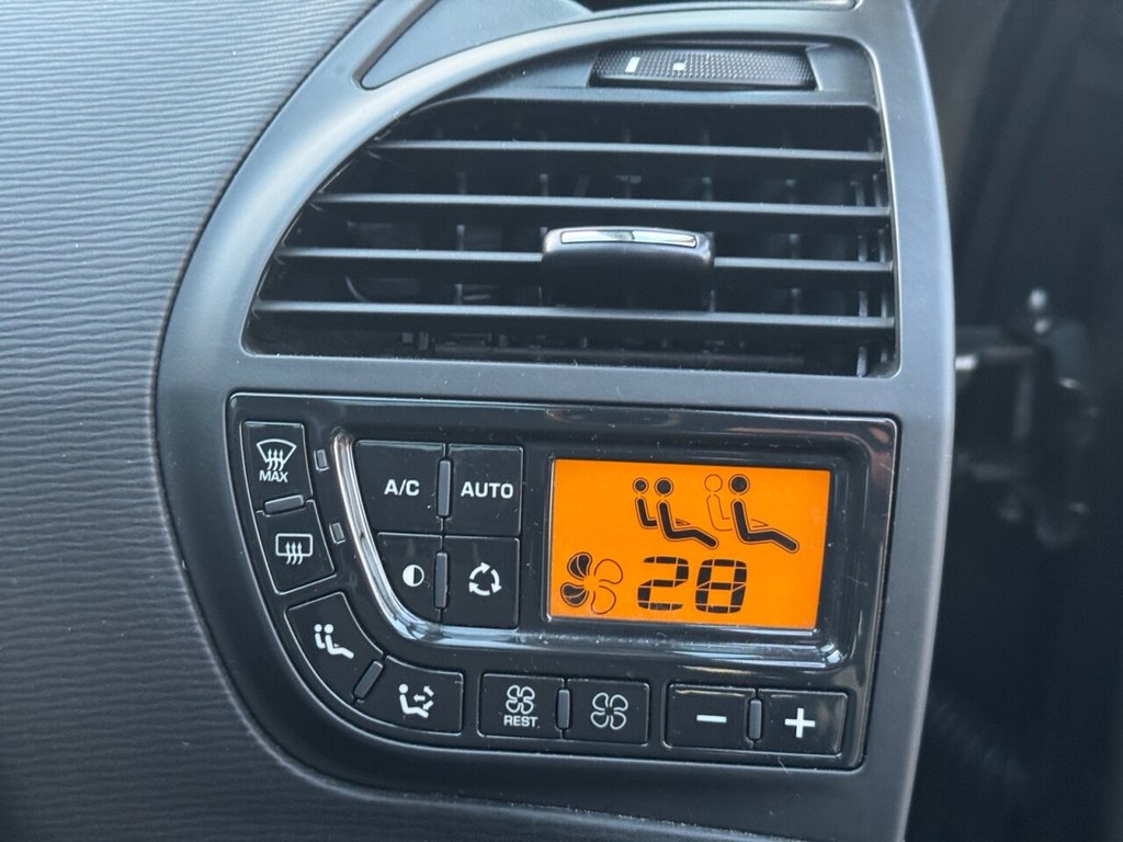 Used Citroen C4 Grand Picasso 2013 for sale - 77053608: Photo 23