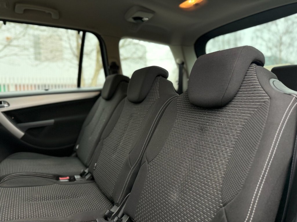 Used Citroen Grand C4 Picasso 2011 for sale - 77680561: Photo 18