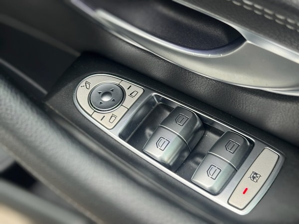 Used Mercedes-Benz E-Class 2017 for sale - 75335584: Photo 26