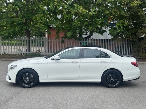 Used Mercedes-Benz E-Class 2017 for sale - 75335584: Photo 4