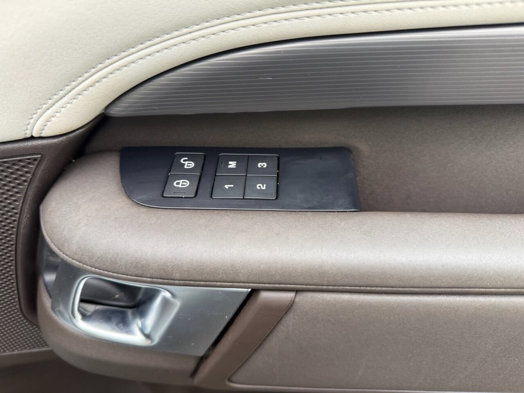 Used Land Rover Discovery 2017 for sale - 76547086: Photo 13