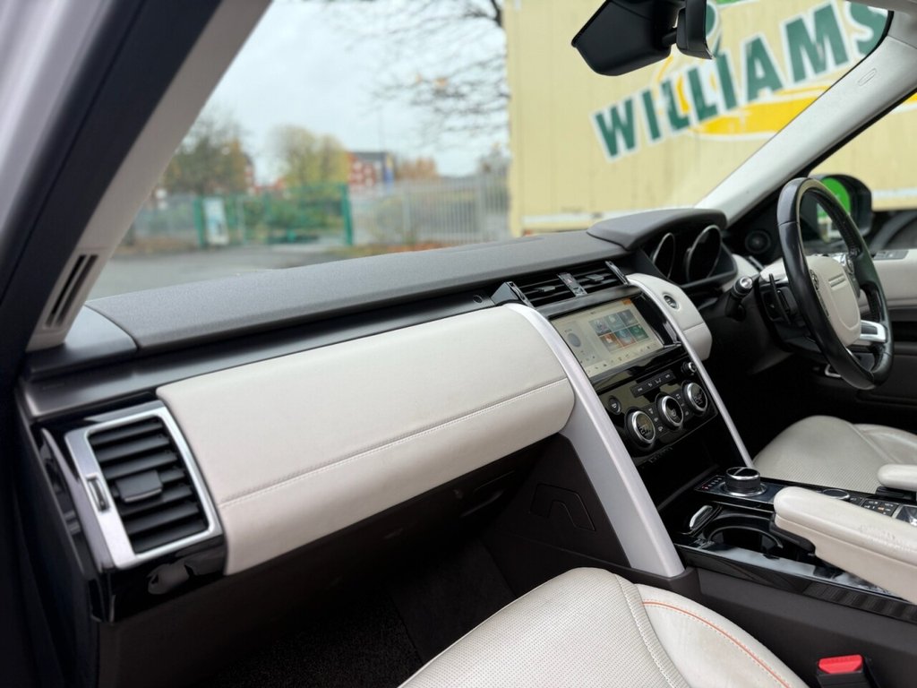 Used Land Rover Discovery 2017 for sale - 76547086: Photo 33