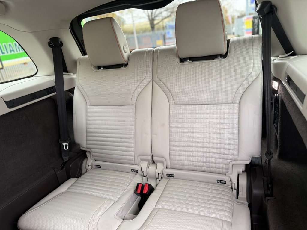 Used Land Rover Discovery 2017 for sale - 76547086: Photo 41