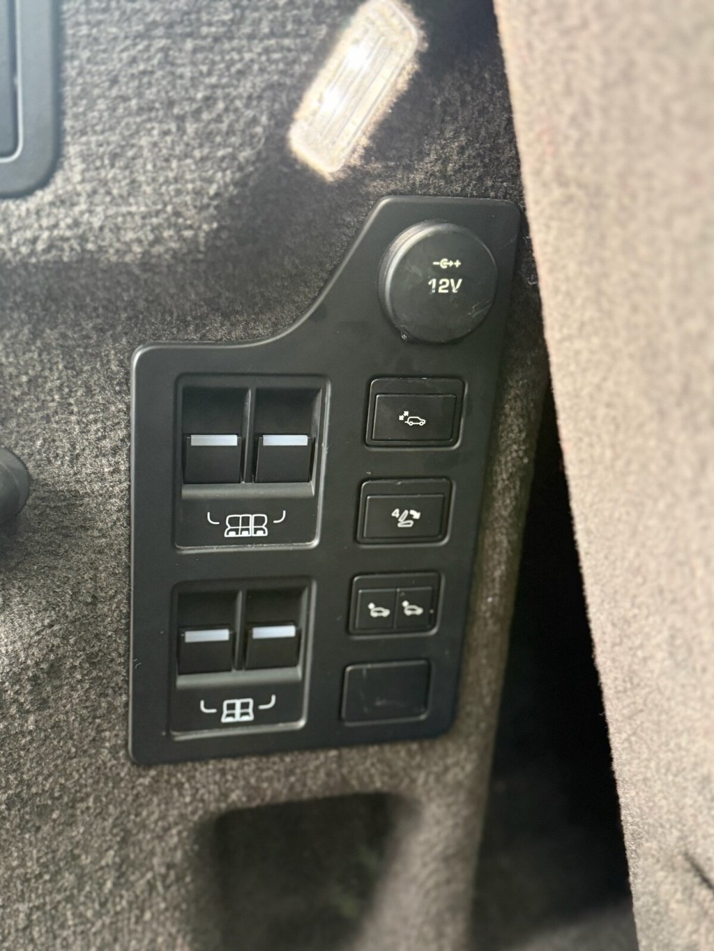 Used Land Rover Discovery 2017 for sale - 76547086: Photo 43