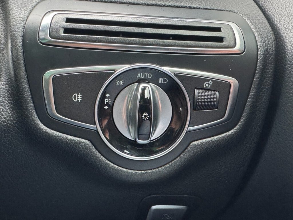 Used Mercedes-Benz C Class 2015 for sale - 77621338: Photo 20