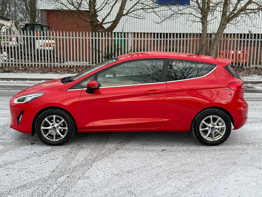 Used Ford Fiesta 2018 for sale - 77122091: Photo 3