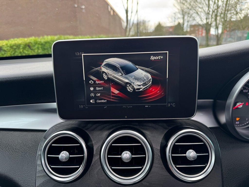 Used Mercedes-Benz GLC 2017 for sale - 77704023: Photo 23