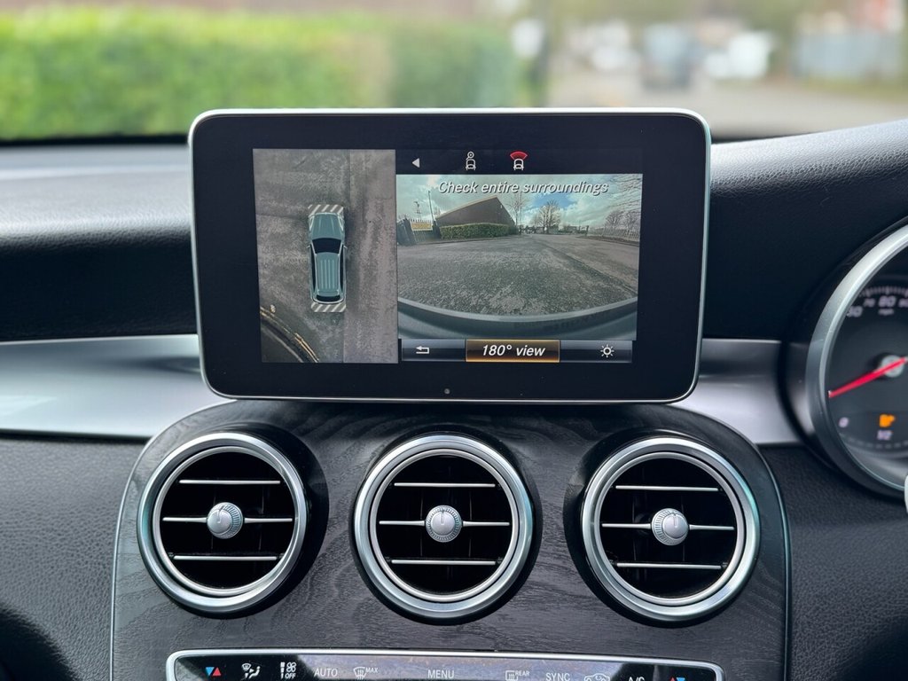 Used Mercedes-Benz GLC 2017 for sale - 77704023: Photo 31