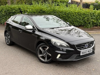 Used Volvo V40 2013 for sale - 79610716: Photo