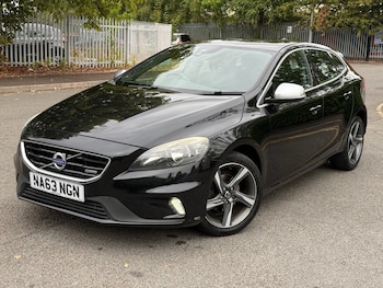 Used Volvo V40 2013 for sale - 79610716: Photo