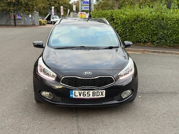 Used Kia Ceed 2015 for sale - 79607768: Photo