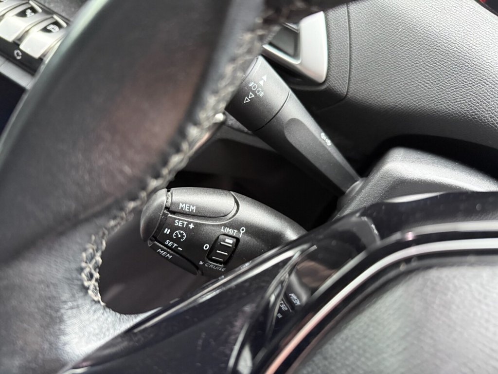 Used Peugeot 3008 2018 for sale - 77241702: Photo 26