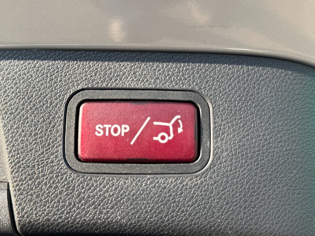 Used Mercedes-Benz GLA 2017 for sale - 77765599: Photo 24