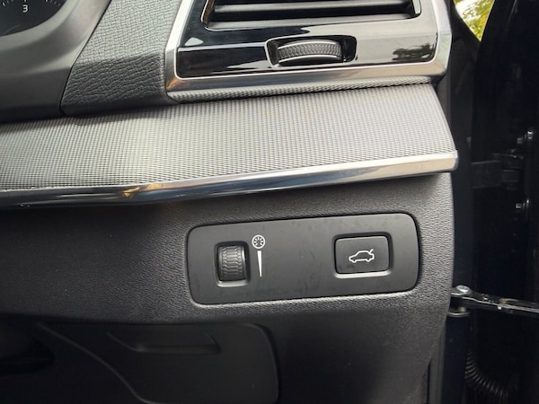 Used Volvo XC90 2015 for sale - 76223958: Photo 28