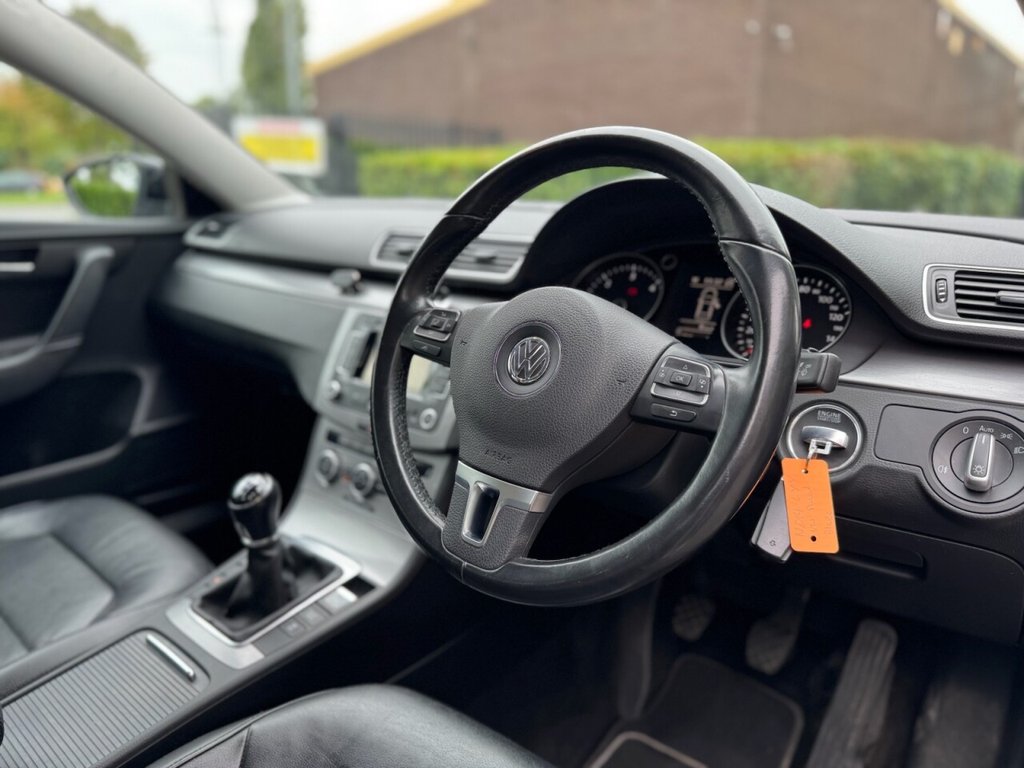 Used Volkswagen Passat 2014 for sale - 76092584: Photo 10